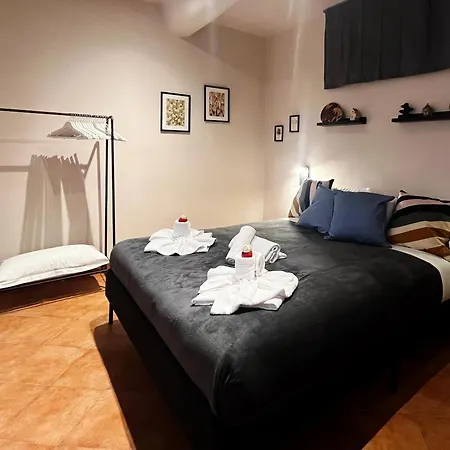 Giano Host - Famagosta * Génova